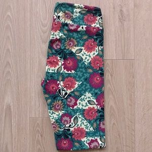 🆕 Lularoe Leggings OS